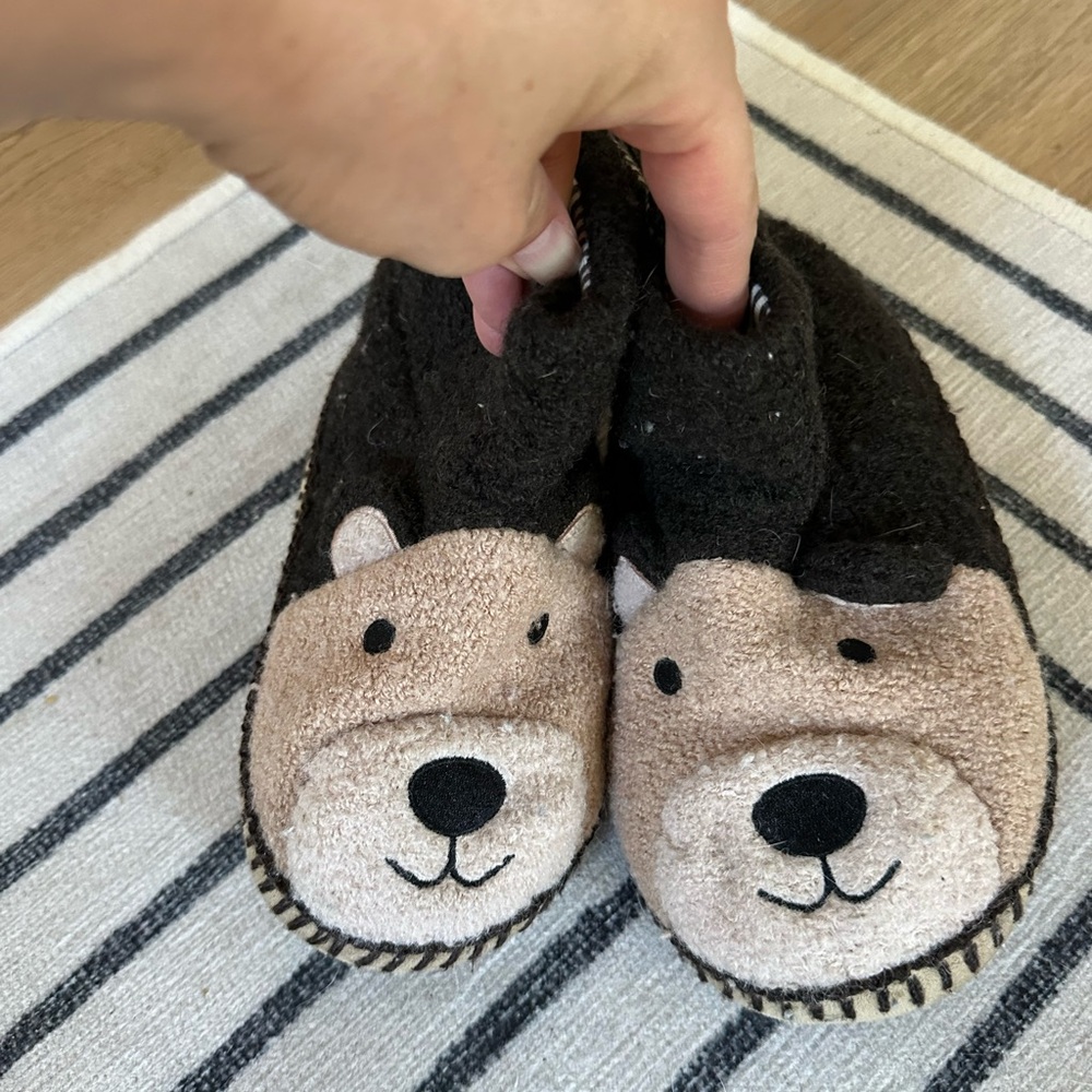 HANNA ANDERSSON Little Brown Bear Slippers - Sz Toddler 13/1. EUC